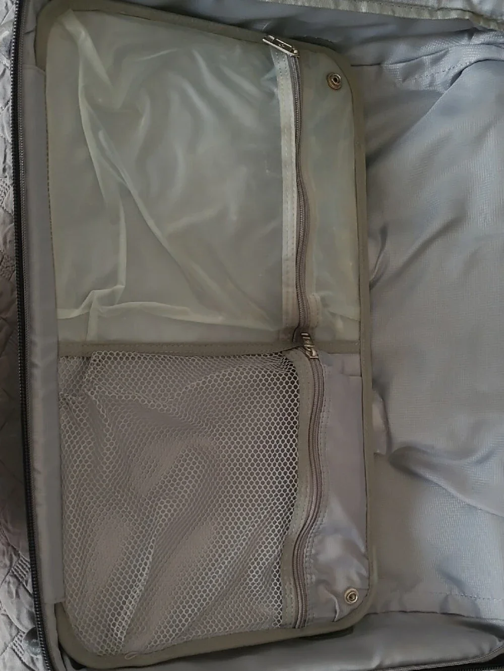 Samsonite Black Soft-Sided Travel Garment Bag